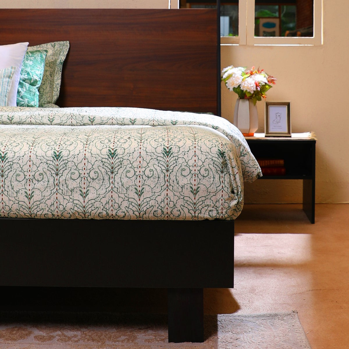 Savior - Bed & Dresser
