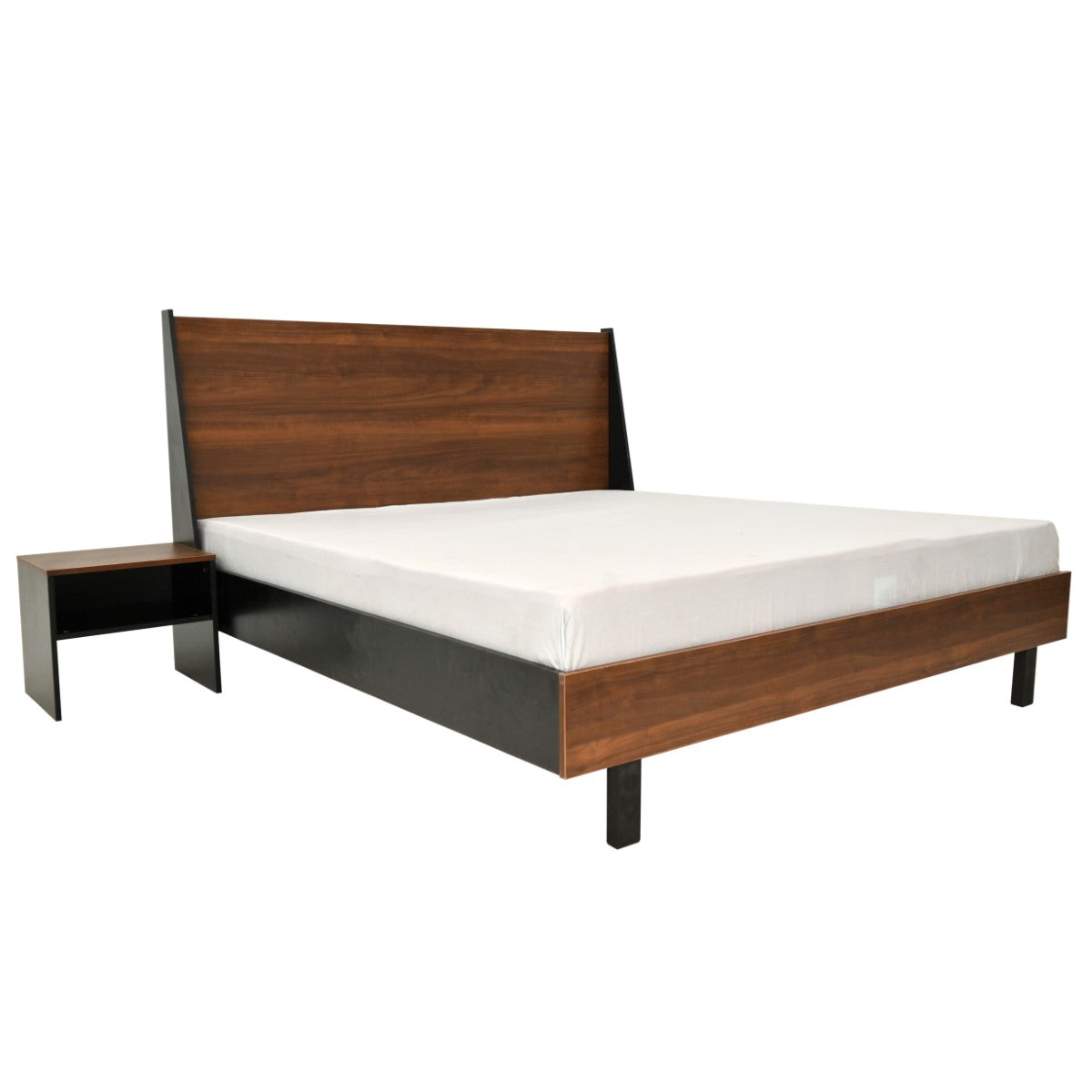 Savior - Bed, Dresser & 3 Door wardrobe