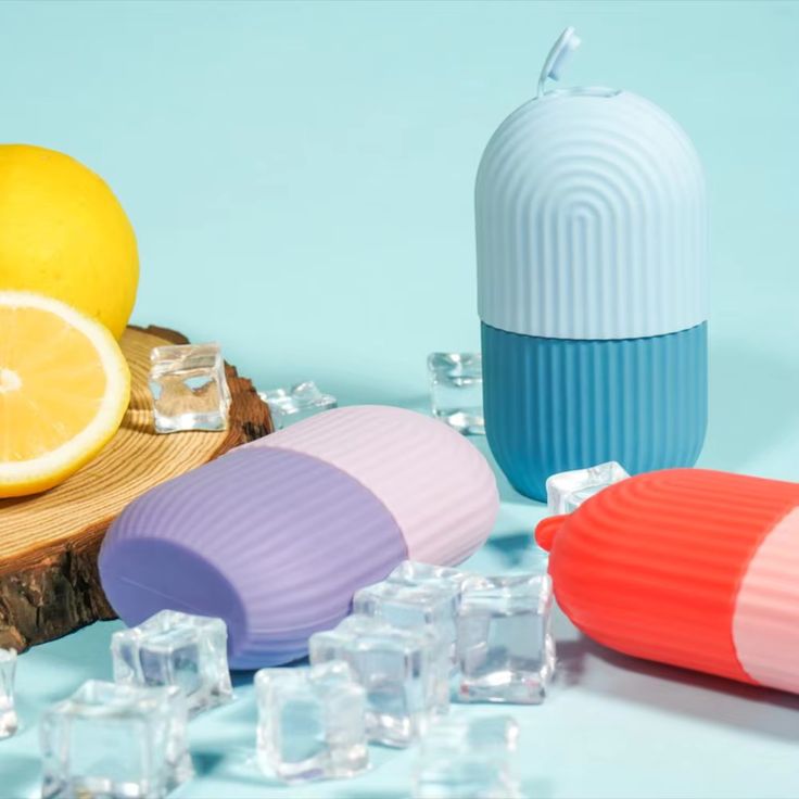 Ice Roller Face Massager – Reduces Puffiness, Shrinks Pores & Fades Dark Circles
