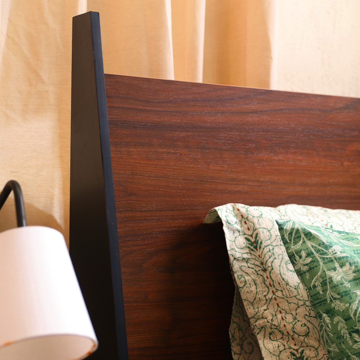 Savior - Bed, Dresser & 3 Door wardrobe