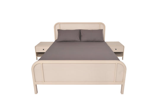 Harold Queen Bed Ð Solid Wood Frame with Upholstered Headboard