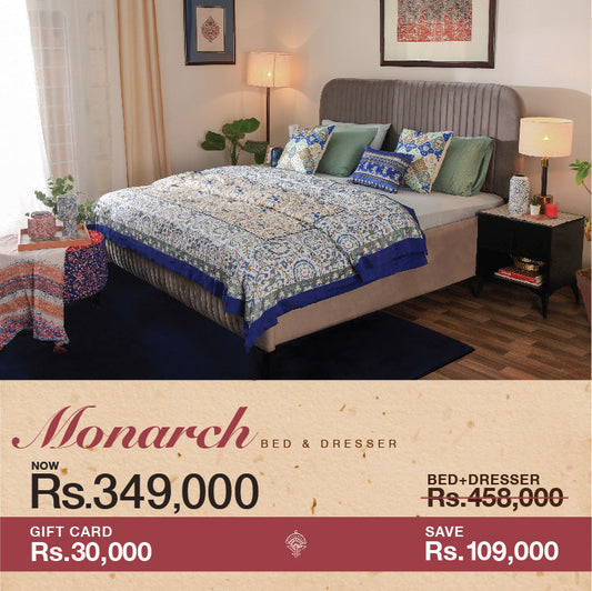 Monarach Bedroom Set Ð Bed, Dresser & Rs 30,000 Gift Card
