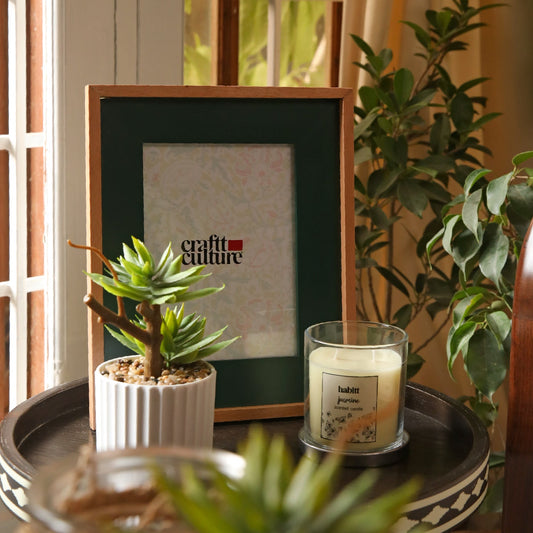 Island Green Wooden Photo Frame Ð Vertical Display